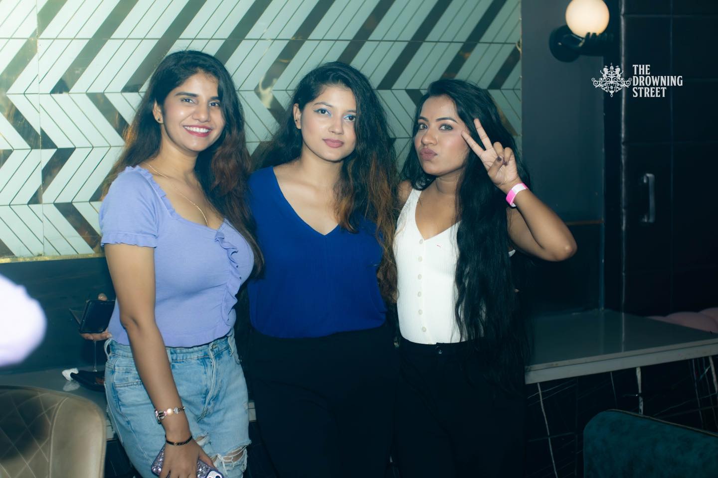 Group_party